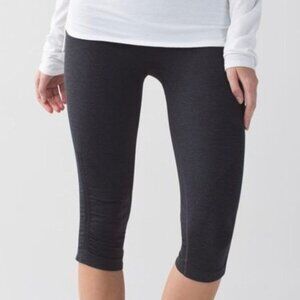 Lululemon In the flow leggings 17’’ Sz 4